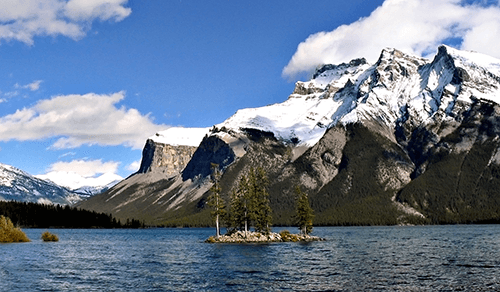 Lake Minnewanka